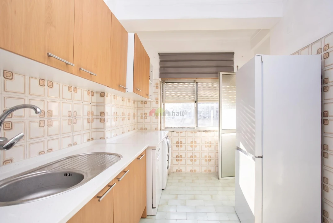Apartamento T3 para Venda em Baixa da Banheira e Vale da Amoreira Foto 3