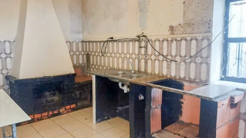 Moradia T3 para Venda em Ferreiros, Prozelo e Besteiros
