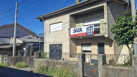 Moradia T3 para Venda em Ferreiros, Prozelo e Besteiros