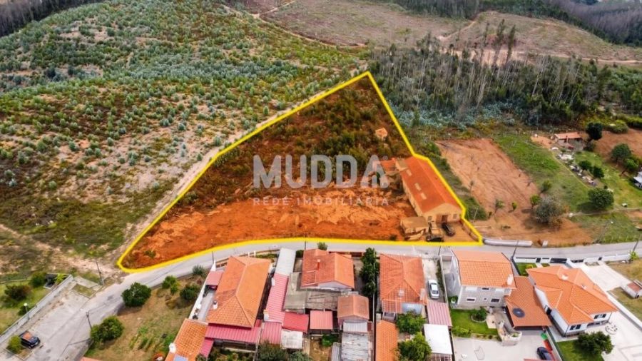 Armazém para Venda em Albergaria-A-Velha e Valmaior