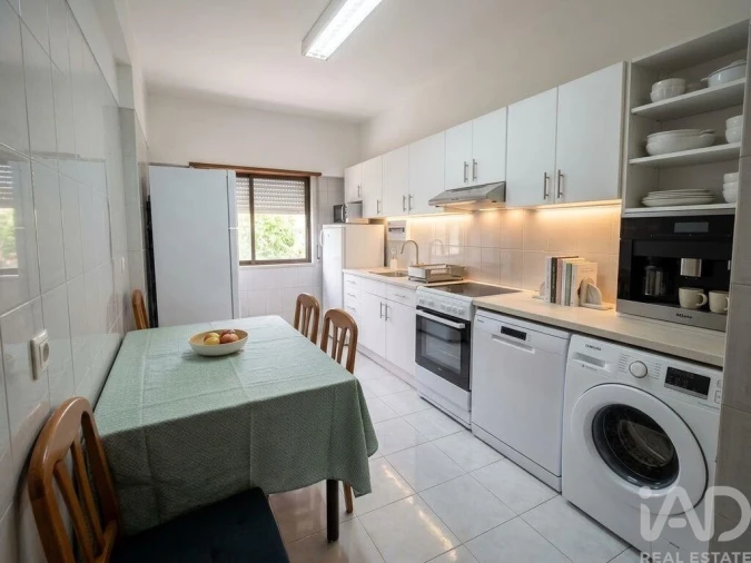 Apartamento T3 para Venda em Seixal, Arrentela e Aldeia de Paio Pires Foto 2