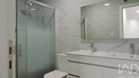 Apartamento T4 para Venda em Amora