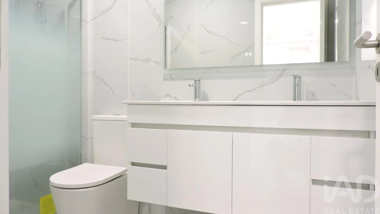 Apartamento T4 para Venda em Amora Foto 14