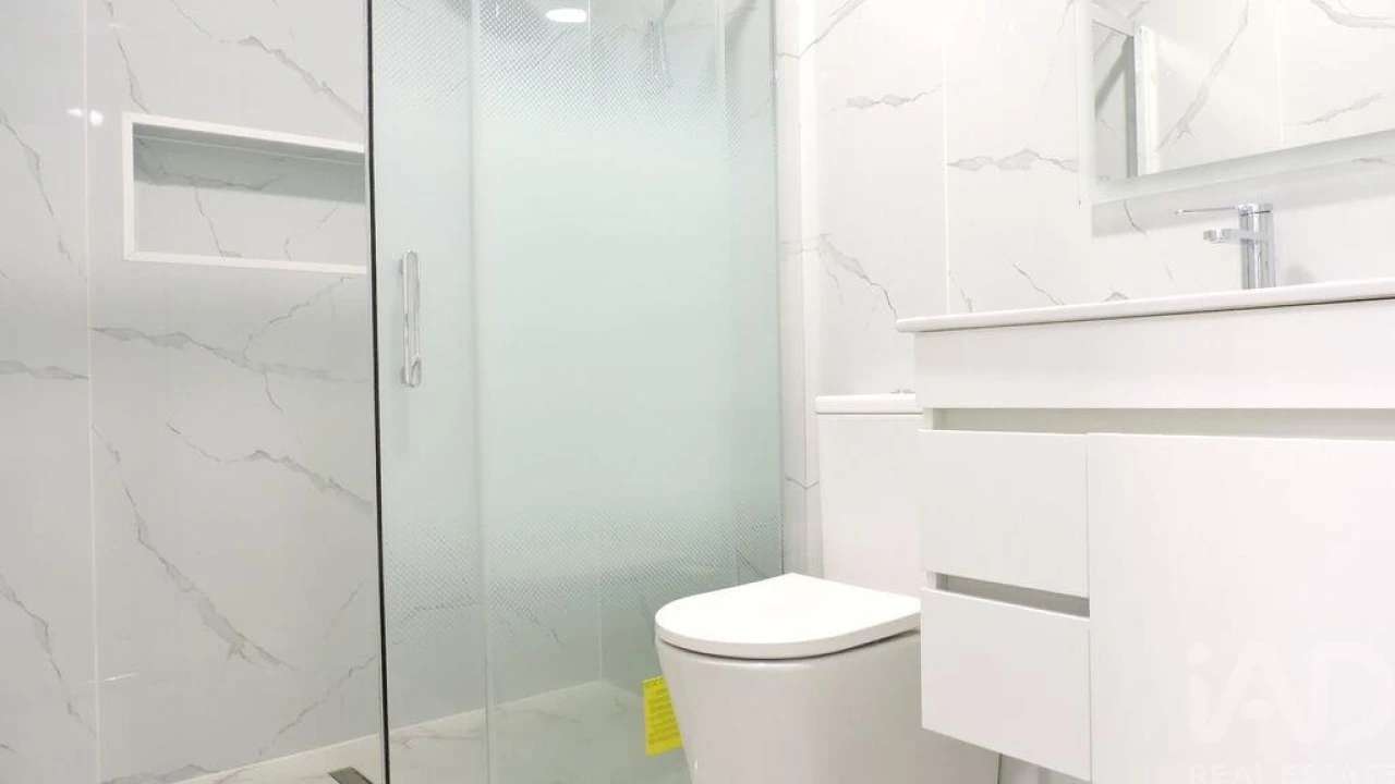 Apartamento T4 para Venda em Amora Foto 13