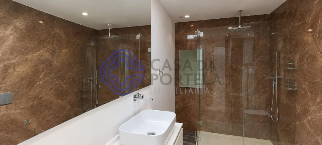 Moradia T4 para Venda em Vilar de Pinheiro Foto 25