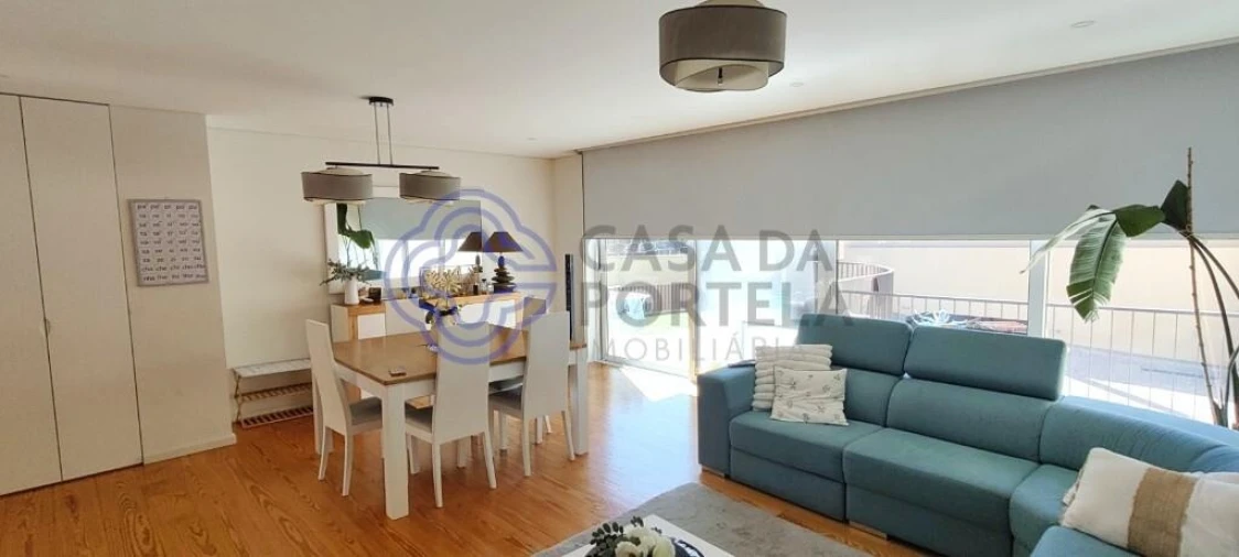 Moradia T4 para Venda em Vilar de Pinheiro Foto 11