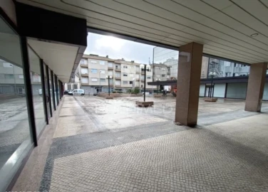 Loja para Venda em Cedofeita, Santo Ildefonso, Sé, Miragaia, São Nicolau e Vitória