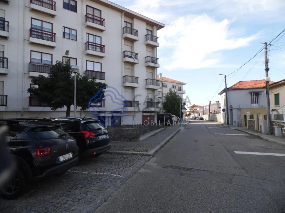 Apartamento T3 para Venda em Anta e Guetim Foto 1