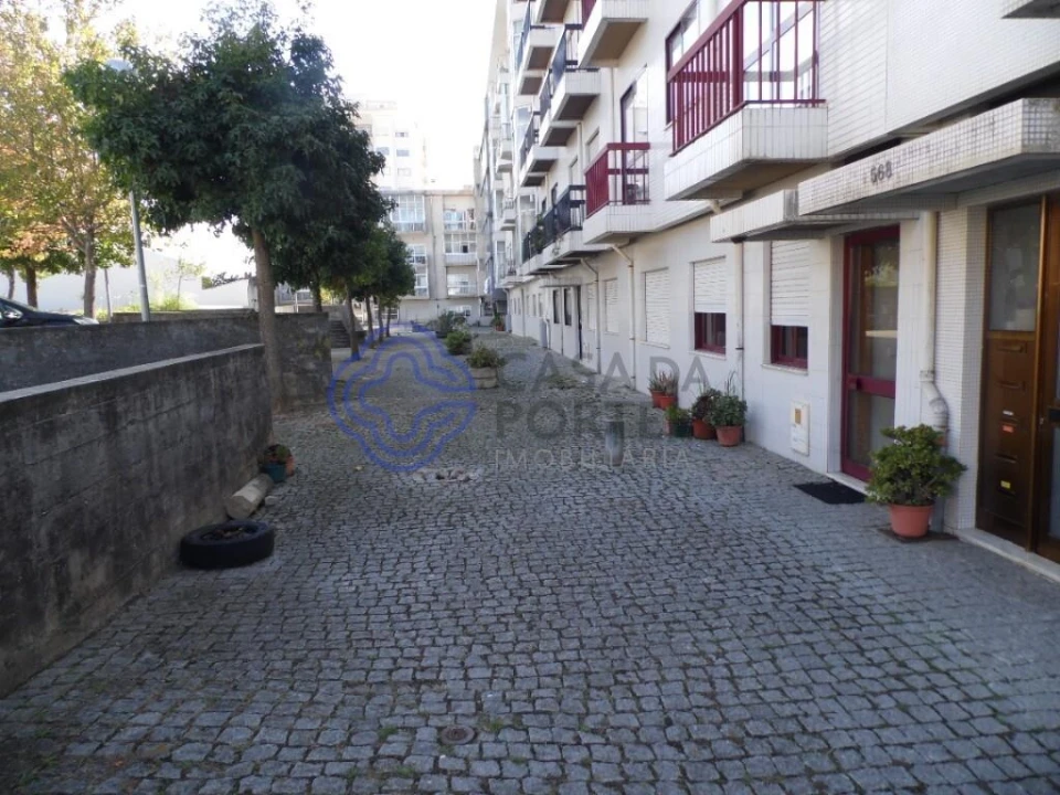 Apartamento T3 para Venda em Anta e Guetim Foto 3