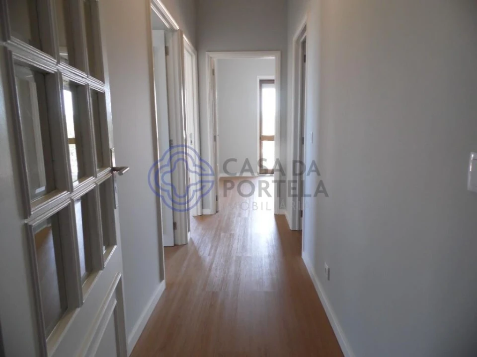 Apartamento T3 para Venda em Anta e Guetim Foto 18