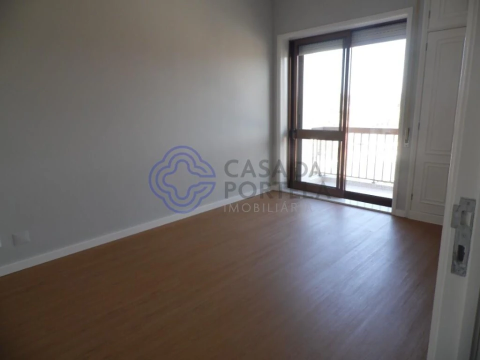 Apartamento T3 para Venda em Anta e Guetim Foto 21