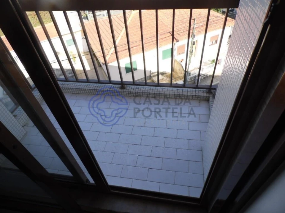 Apartamento T3 para Venda em Anta e Guetim Foto 22