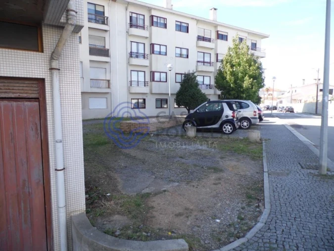 Apartamento T3 para Venda em Anta e Guetim Foto 2