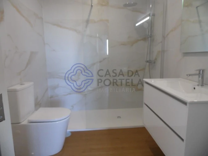 Apartamento T3 para Venda em Anta e Guetim Foto 20