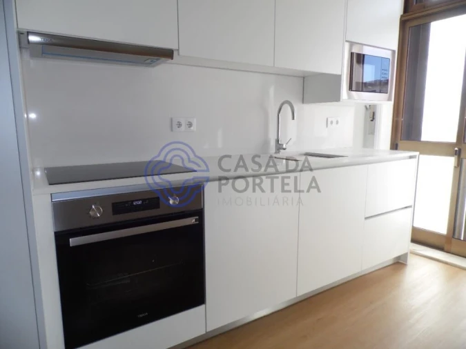 Apartamento T3 para Venda em Anta e Guetim Foto 9