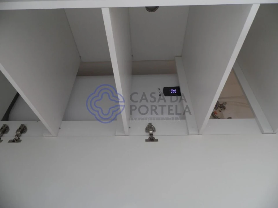 Apartamento T3 para Venda em Anta e Guetim Foto 11