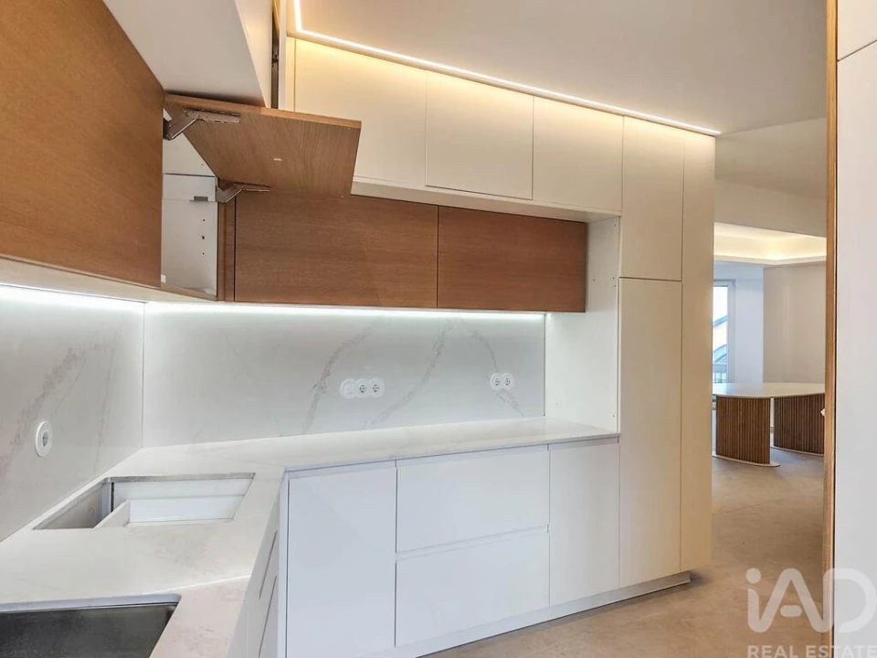 Apartamento T3 para Venda em Leiria, Pousos, Barreira e Cortes Foto 13