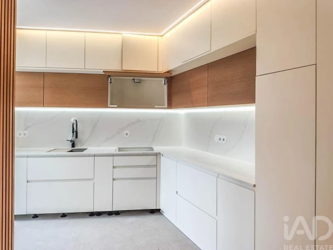 Apartamento T3 para Venda em Leiria, Pousos, Barreira e Cortes Foto 10