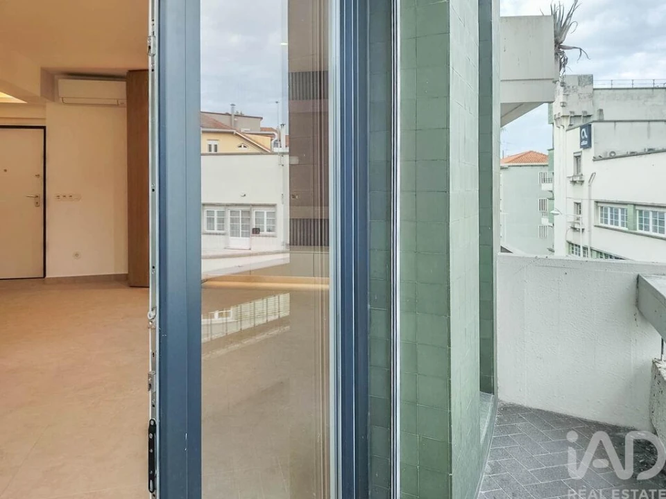 Apartamento T3 para Venda em Leiria, Pousos, Barreira e Cortes Foto 9