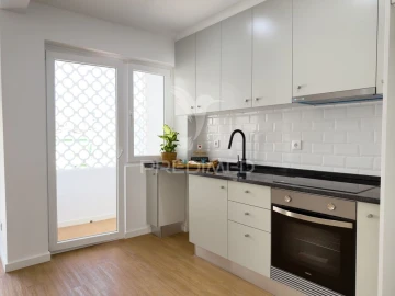 Apartamento T2 para Venda em Almada, Cova da Piedade, Pragal e Cacilhas