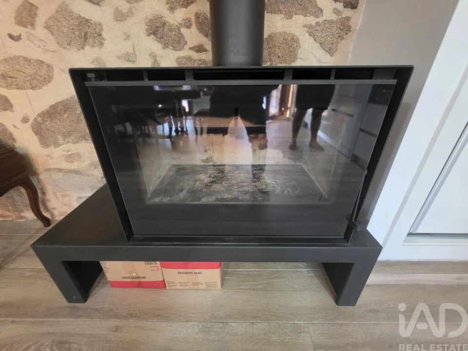 Moradia T3 para Venda em Loivo Foto 22