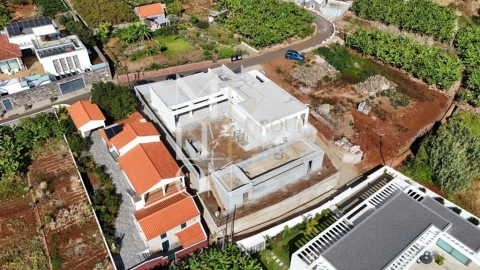 Moradia T3 para Venda em Estreito da Calheta