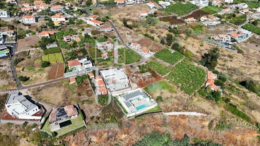 Moradia T3 para Venda em Estreito da Calheta Foto 31