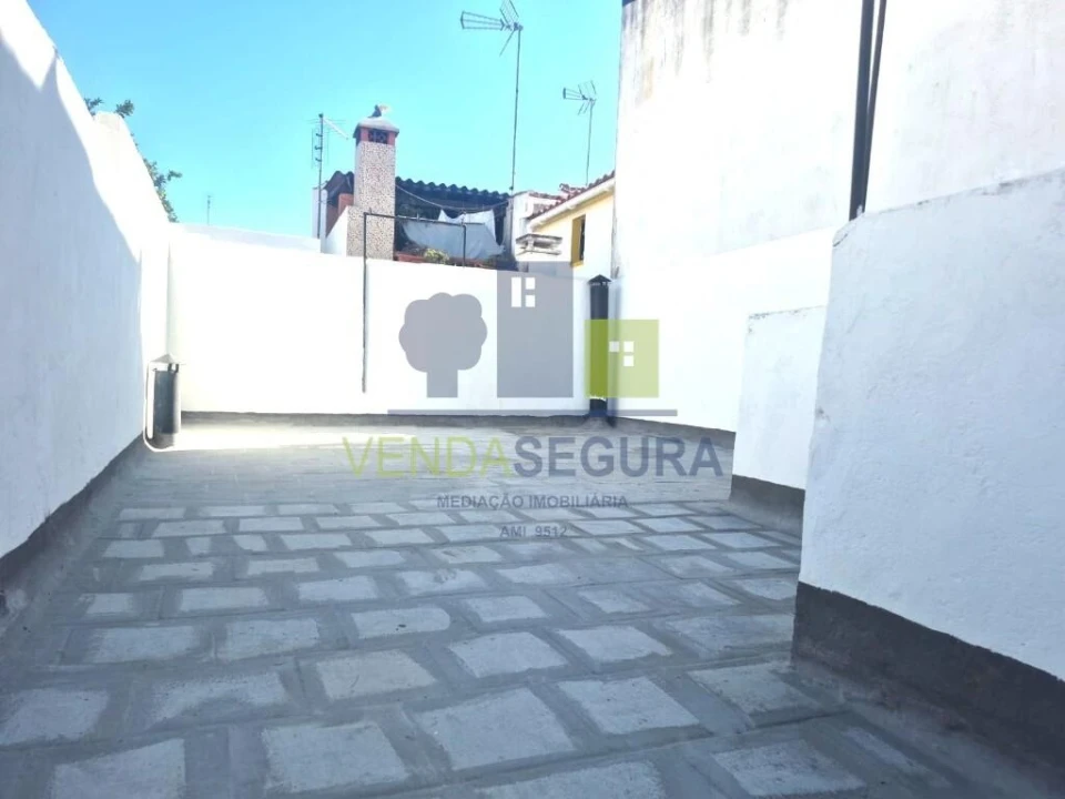 Moradia T1 para Venda em Safara e Santo Aleixo da Restauração Foto 11