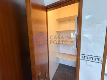 Apartamento T3 para Arrendamento em Moscavide e Portela