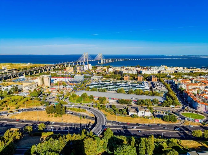 Apartamento T3 para Arrendamento em Moscavide e Portela Foto 20