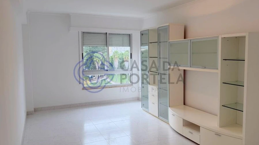 Apartamento T3 para Arrendamento em Moscavide e Portela
