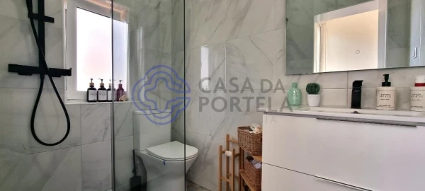 Apartamento T2 para Venda em Falagueira-Venda Nova