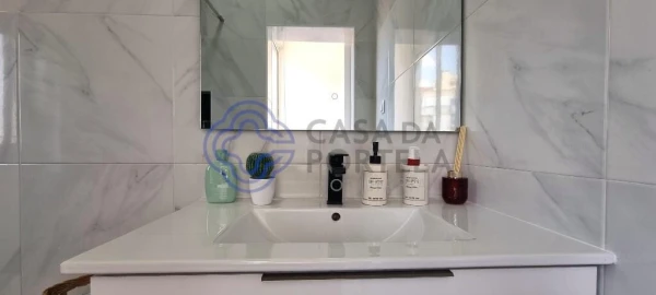 Apartamento T2 para Venda em Falagueira-Venda Nova