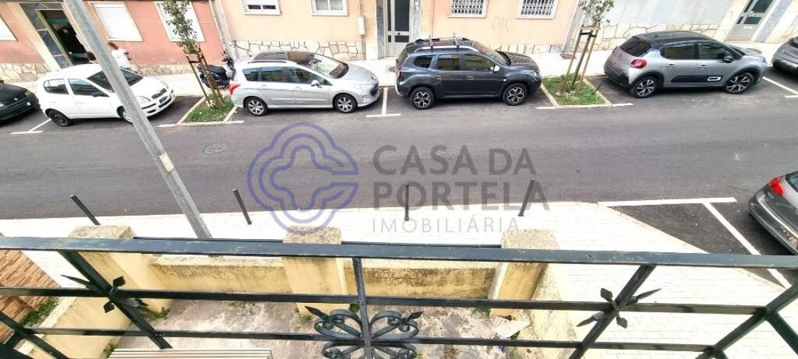 Apartamento T2 para Venda em Falagueira-Venda Nova Foto 31