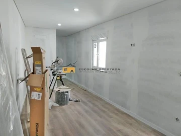 Moradia T3 para Venda em Mafamude e Vilar do Paraíso