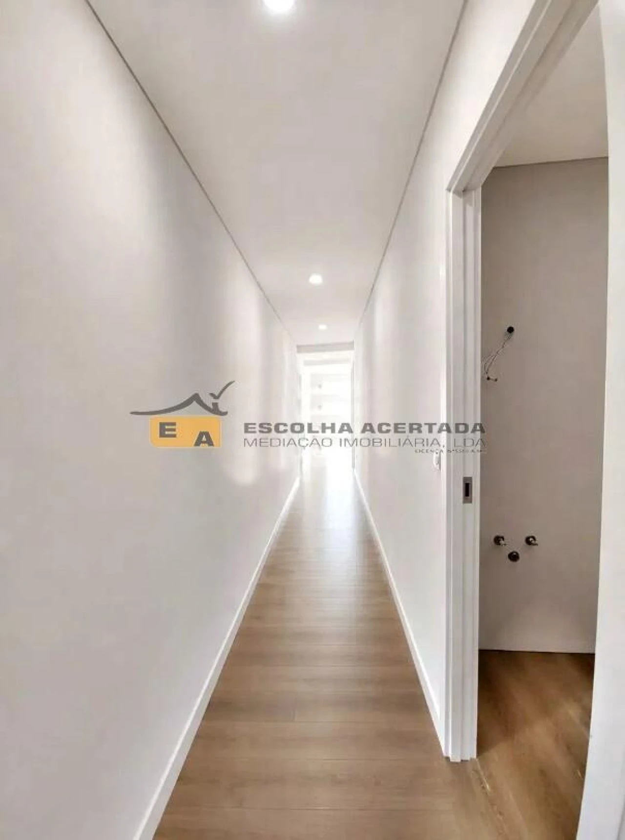 Moradia T3 para Venda em Mafamude e Vilar do Paraíso Foto 5