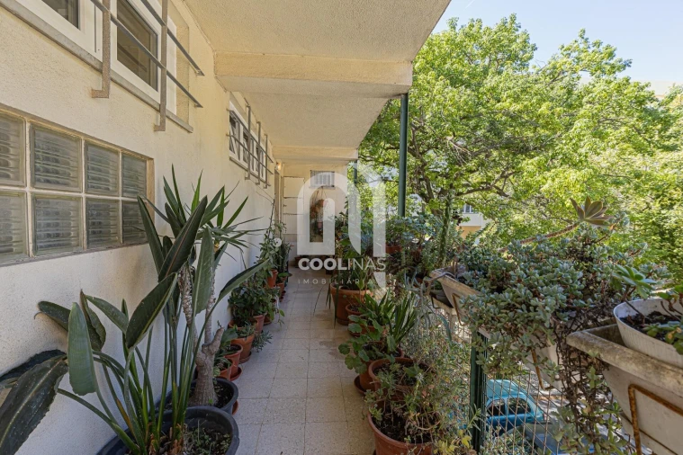 Apartamento T4 para Venda em Caparica e Trafaria Foto 20