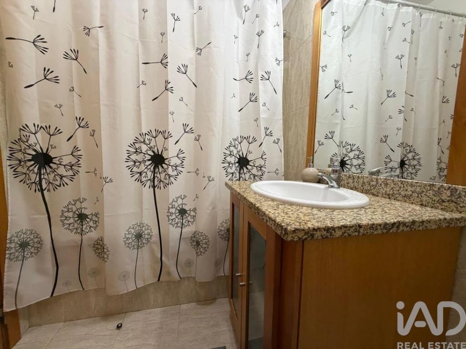 Apartamento T2 para Venda em Rio Tinto Foto 7