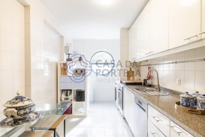 Apartamento T3 para Venda em Perafita, Lavra e Santa Cruz do Bispo