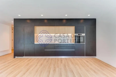 Apartamento T3 para Venda em Mafamude e Vilar do Paraíso