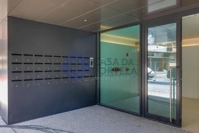 Apartamento T3 para Venda em Mafamude e Vilar do Paraíso