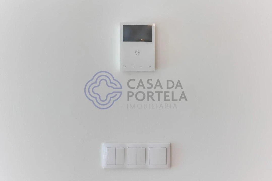 Apartamento T3 para Venda em Mafamude e Vilar do Paraíso Foto 25