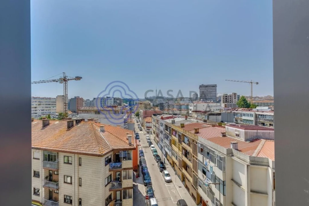 Apartamento T3 para Venda em Mafamude e Vilar do Paraíso Foto 15
