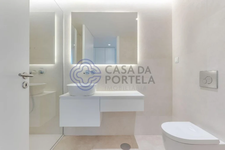 Apartamento T3 para Venda em Mafamude e Vilar do Paraíso Foto 29