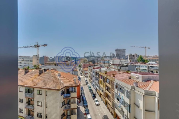 Apartamento T3 para Venda em Mafamude e Vilar do Paraíso Foto 15