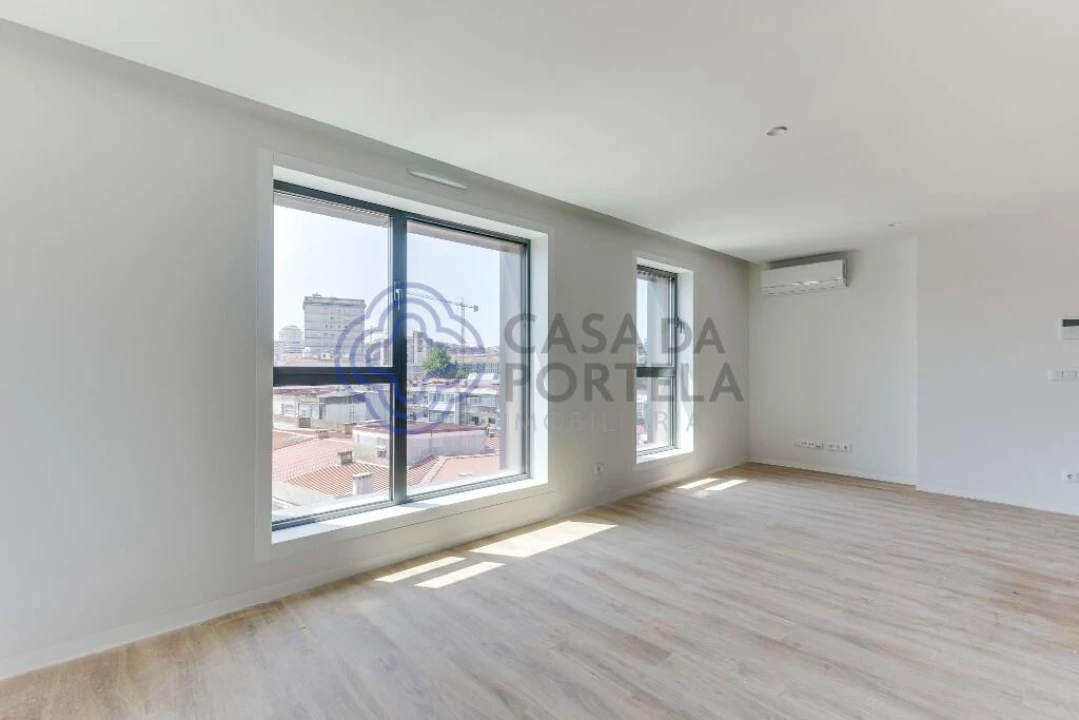 Apartamento T3 para Venda em Mafamude e Vilar do Paraíso Foto 14