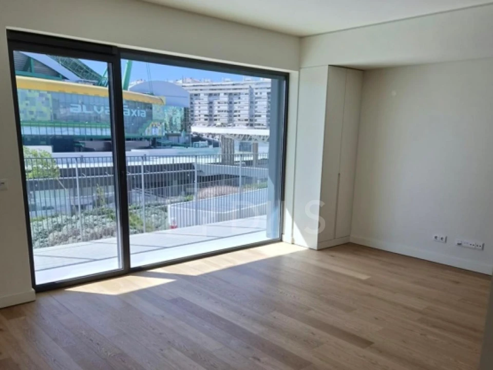 Apartamento T2 para Venda em Lumiar Foto 1