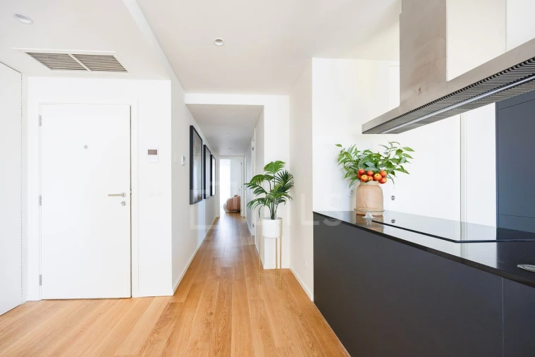 Apartamento T3 para Venda em Faro (Sé e São Pedro) Foto 5