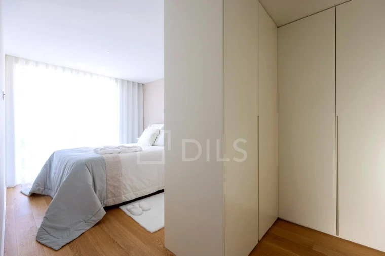 Apartamento T3 para Venda em Faro (Sé e São Pedro) Foto 6