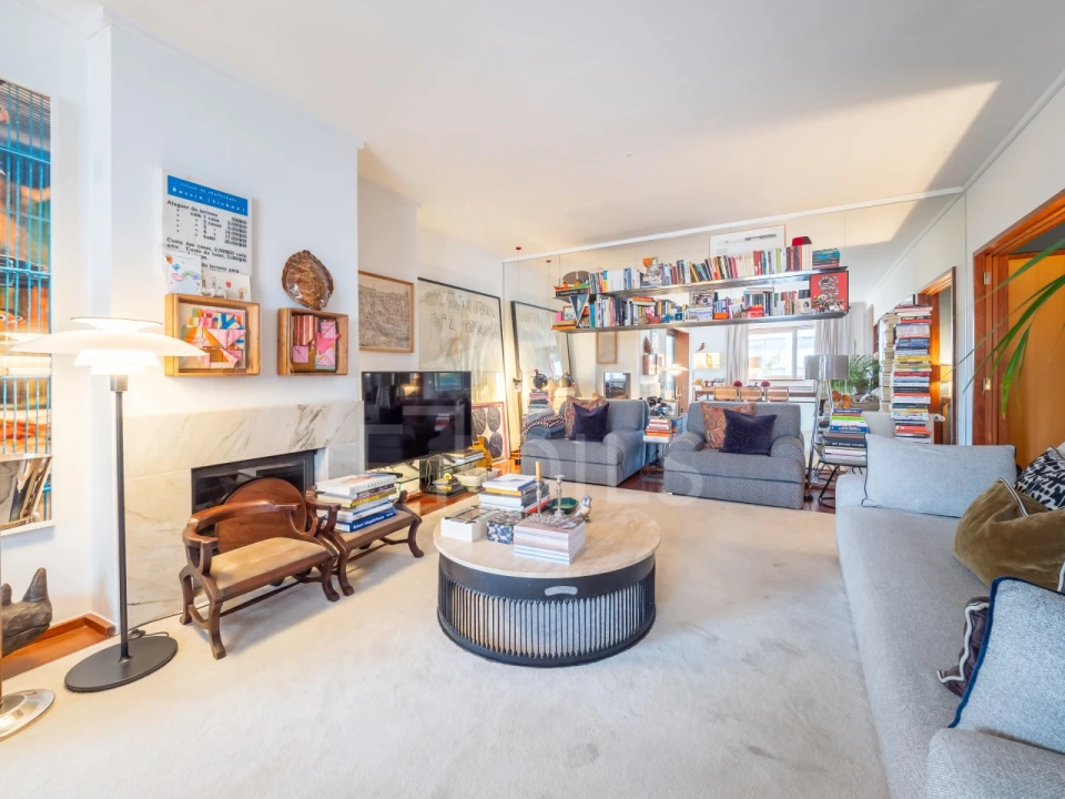 Apartamento T3 para Venda em Aldoar, Foz do Douro e Nevogilde Foto 2